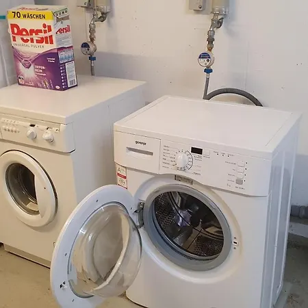 Fuer 5 Personen In *